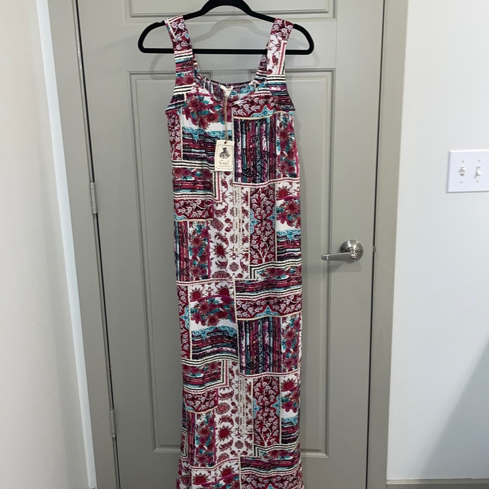 Easel flowy maxi dress NWT